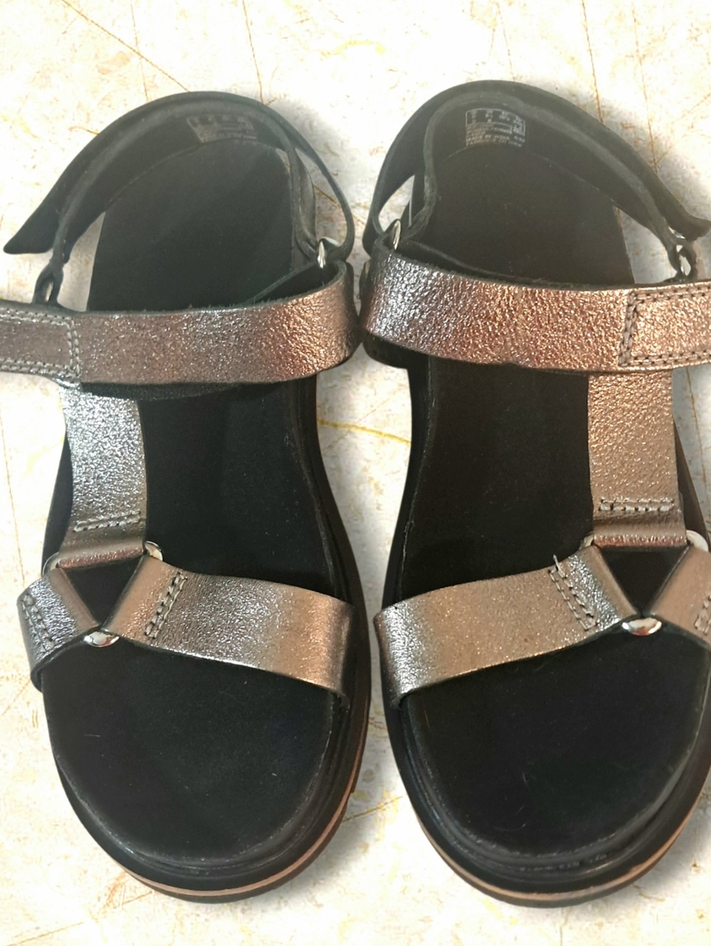 Clarks Womens Orianna Adjustable Chunky Sandals Metallic Pewter Leather 8.5 NWOT